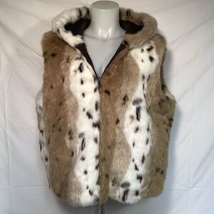 Regent Faux Fur Women’s Hooded Reversible Vest Size XL